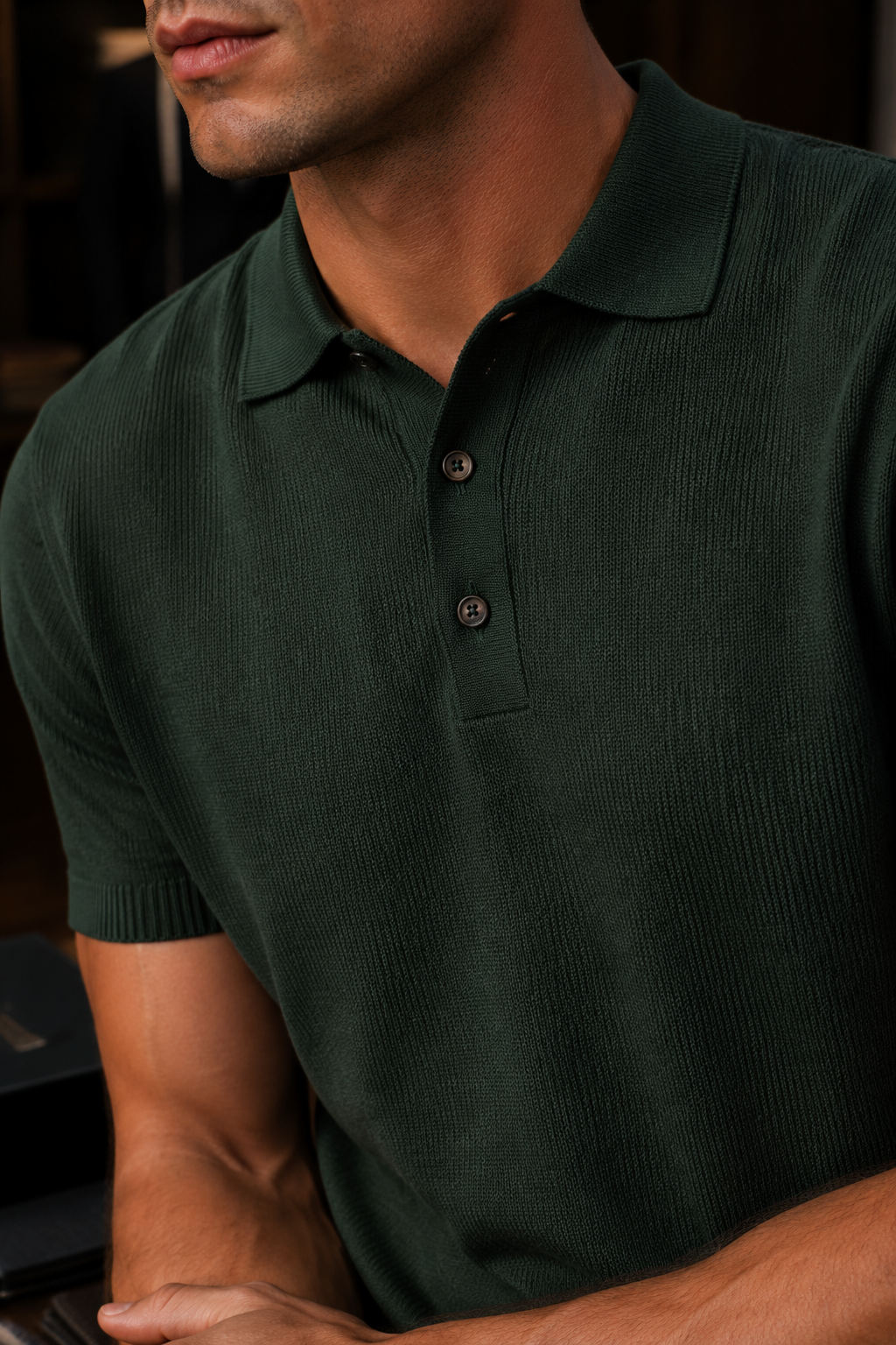 Bounces 47 knit polo fabric detail